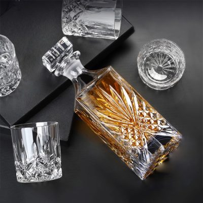 Custom crystal glass empty whiskey bottle (6)