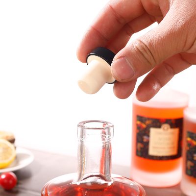 Custom frosted vodka brandy whiskey glass bottle (5)