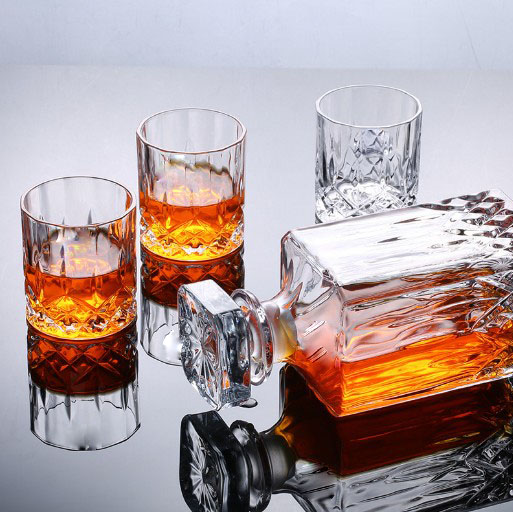 Fashioned glasses crystal whiskey decanter set (4)