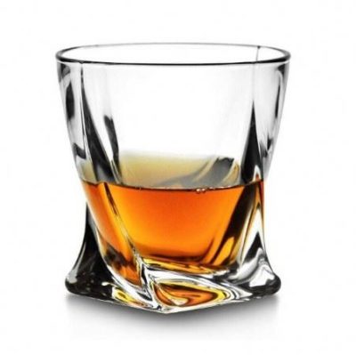 Lead-free crystal twisted whiskey glasses (1)